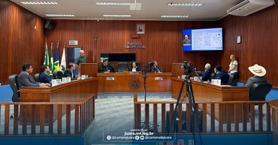 20ª Sessão Ordinária: Debate sobre "taxa de lixo" e aprovação de projetos marcaram os trabalhos da Câmara de Juara
