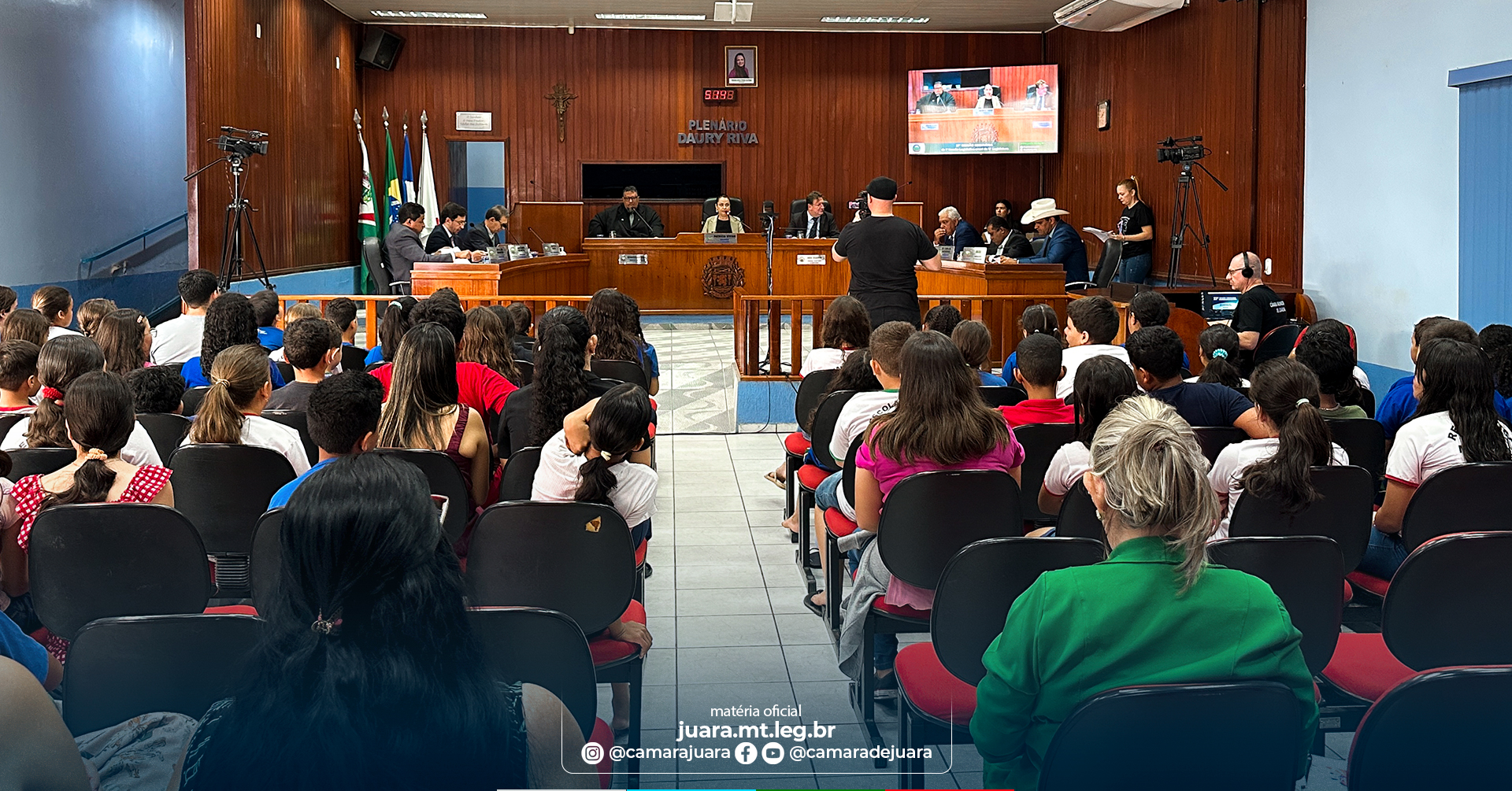 27ª Sessão Ordinária: Câmara de Juara aprova cinco matérias e recebe esclarecimentos da Secretária de Educação