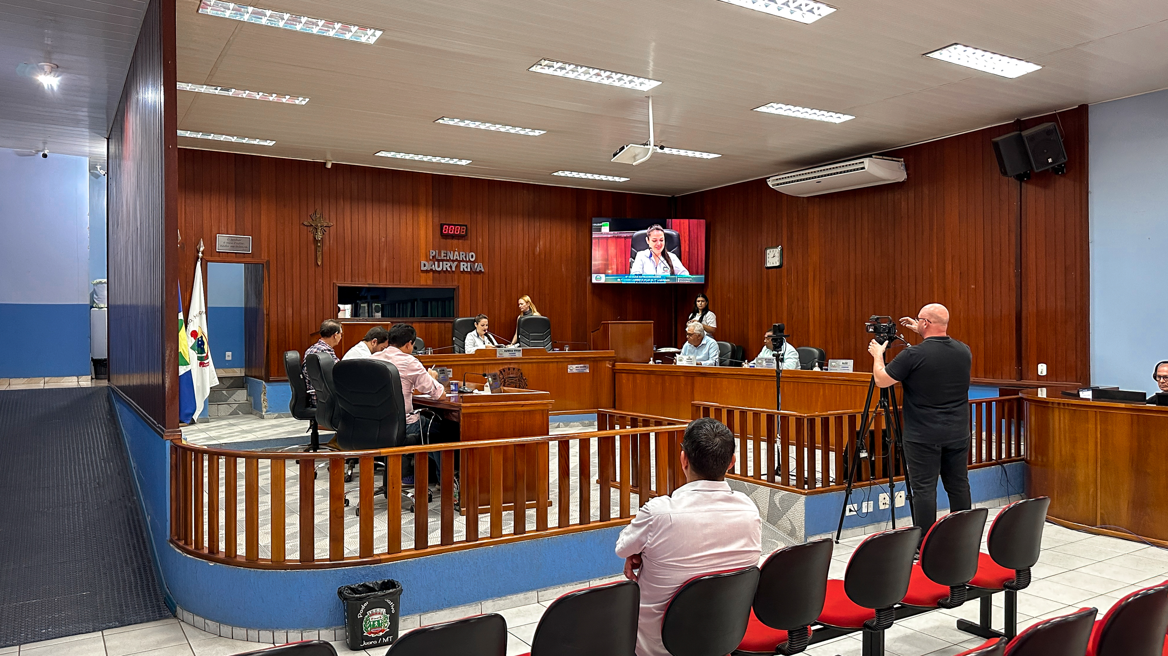 Fortalecimento da saúde pública, ajustes administrativos e investimento em lazer infantil foram pauta da 6ª Sessão Extraordinária