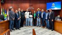 Melhor nota regional no ENEM rende Moção de Aplausos a estudante de Juara