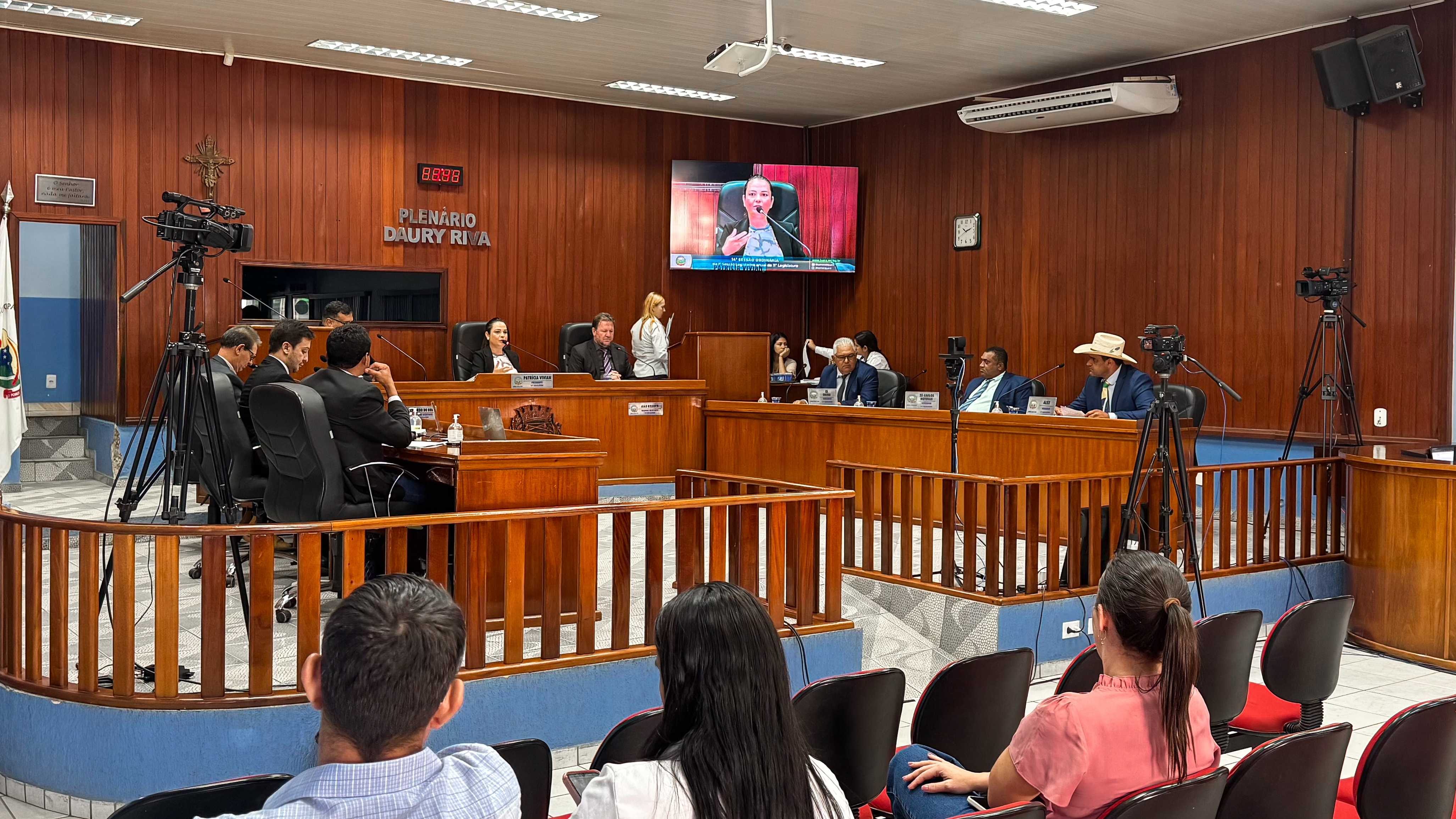 Pedido de CPI da Saúde é aprovado por unanimidade pela Câmara de Juara