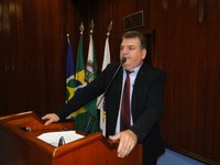 Salvador Pizzolio (PRB) pede reforma de ponte na estrada Pedreira/Palmital.